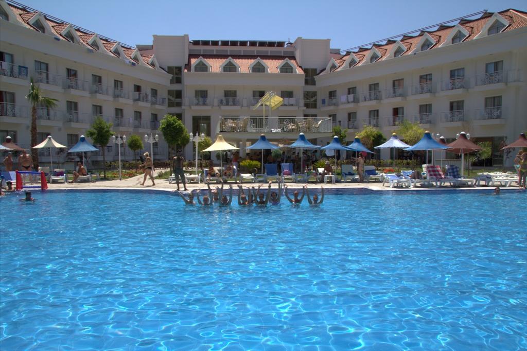 Grand Mir Amor Hotel Kiris Exterior foto